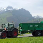 Unternehmen 4 Bild A. STRICKER LAND-, FORST- UND KOMMUNALMASCHINEN Obstbauunternehmen am Buchs SG