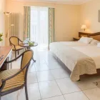 Immagine 11 azienda BEST WESTERN HOTEL BELLEVUE AU LAC Hotels in Lugano TI