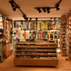 Immagine 4 azienda BLUE TOMATO SHOP LUZERN Textil/Bekleidung in Lucerne LU