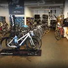 Entreprises 1 image CITY CYCLES BERN BREITENRAIN Kfz-/Zweirad-Dienstleistungen dans Bern BE