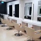 Unternehmen 3 Bild DESSANGE PARIS Textil/Bekleidung am Martigny VS