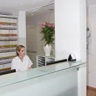 Immagine 1 azienda DR. MED. DENT. CLAUDE ANDREONI Ärzte in Zurich ZH