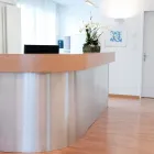 Unternehmen 2 Bild DR. MED. DENT. YVES VON WEYDLICH Ärzte am Wallisellen ZH