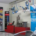 Unternehmen 2 Bild FLURY SCHLACHTTECHNIK GMBH Produktion und Vertrieb von Gastronomiebedarf am Breitenbach SO