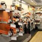 Unternehmen 2 Bild GEBRÜDER LOELIGER Kfz-/Zweirad-Dienstleistungen am Münchenstein BL