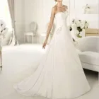 Unternehmen 64 Bild HOCHZEITS-TRÄUME EINES DER GRÖSSTEN FACHGESCHÄFTE FÜR BRAUT-, ABEND-UND HERRENMODE IN DER SCHWEIZ Textil/Bekleidung am Stans NW