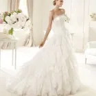Unternehmen 12 Bild HOCHZEITS-TRÄUME EINES DER GRÖSSTEN FACHGESCHÄFTE FÜR BRAUT-, ABEND-UND HERRENMODE IN DER SCHWEIZ Textil/Bekleidung am Stans NW
