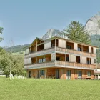 Immagine 27 azienda HOLZ100 SCHWEIZ AG Zimmerarbeiten, Holzbauarbeiten in Steinen SZ