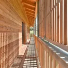 Immagine 24 azienda HOLZ100 SCHWEIZ AG Zimmerarbeiten, Holzbauarbeiten in Steinen SZ