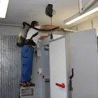 Immagine 3 azienda INVICTA AG Gebäudereinigung in Zurich ZH