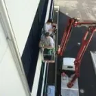 Immagine 2 azienda KNUSHI + SÖHNE GEBÄUDEREINIGUNG GMBH Maschinenbau in Pfungen ZH