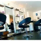 Unternehmen 8 Bild LE CONFIDENTIEL COIFFEUR Kosmetik/Körperpflege am Carouge GE