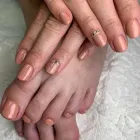 Immagine 3 azienda NAGELSTUDIO OPITZ Kosmetiksalons in Thun BE