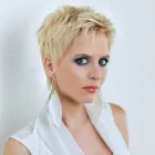 Immagine 18 azienda SALZMANN HAIR GROUP ZÜRICH AG Kosmetik/Körperpflege in Zurich ZH