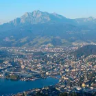 Unternehmen 3 Bild STADT LUZERN STADTVERWALTUNG STADTHAUS Ämter/Behörden/Gerichte am Reussbühl LU