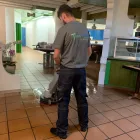 Entreprises 8 image TRITTEN REINIGUNG Entsorgung, Verwertung, Beseitigung, Reinigung dans Uetendorf BE