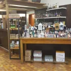 Immagine 4 azienda WEISS ZUM ERLENBACH AG Weinkellereien in Cham ZG