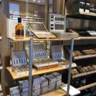 Unternehmen 1 Bild ZIGARREN DÜRR IM GLATT EINKAUFSZENTRUM Tabakwaren Einzelhandel am Wallisellen ZH