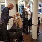 Immagine 11 azienda ZOBRIST INTERCOIFFURE Soziale Einrichtungen/Fürsorge in Zurich ZH