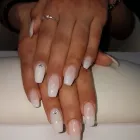 Unternehmen 8 Bild ZUM SCHWARZEN KAMM Maniküresalons am Zurich ZH