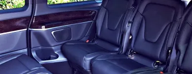 Immagine 1 azienda AMBASSADOR LIMOUSINE ET MINIBUS SÀRL Verleihunternehmen, Vermietungsunternehmen, Vermittlungsunternehmen in Genève GE