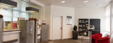 Unternehmen 3 Bild BANK LINTH Geld-/Kreditwesen/Rechts-/Vermög.-/Wirtsch.-Berater am Flums SG