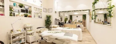 Unternehmen 3 Bild BEAUTY NAILS SPA GMBH Massageinstitute am Zürich ZH