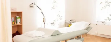 Immagine 4 azienda CHINA-MEDCARE - PRAXIS FÜR CHINESISCHE MEDIZIN Ärzte in Spiez BE