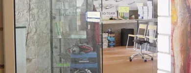 Unternehmen 44 Bild DEMENGA GLAS AG Zimmerarbeiten, Holzbauarbeiten am Basel BL