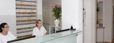 Entreprises 1 image DR. MED. DENT. CLAUDE ANDREONI Ärzte dans Zurich ZH