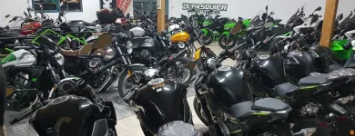 Immagine 6 azienda DUPASQUIER MOTOS Tischlerarbeiten in Sorens FR