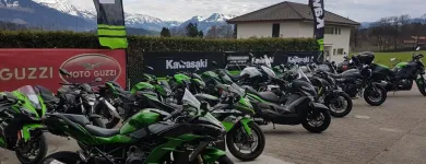Immagine 8 azienda DUPASQUIER MOTOS Tischlerarbeiten in Sorens FR
