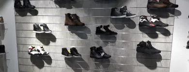 Immagine 11 azienda DUPASQUIER MOTOS Tischlerarbeiten in Sorens FR