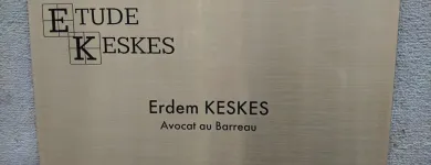 Unternehmen 3 Bild ETUDE KESKES Rechtsanwälte am Neuchâtel NE