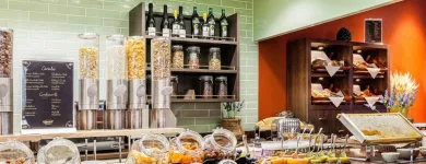 Immagine 46 azienda FOUR POINTS BY SHERATON SIHLCITY - ZURICH Hotels in Zurich ZH