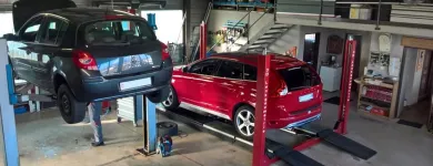 Immagine 4 azienda GARAGE R. DÜNKI GMBH Kfz-/Zweirad-Dienstleistungen in Oftringen AG