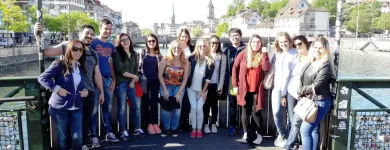Unternehmen 25 Bild HALLO DEUTSCHSCHULE Wasserwerke am Zurich ZH