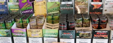 Immagine 3 azienda HANFBOB'S GROW & HEADSHOP Tabakwaren Einzelhandel in Hedingen ZH