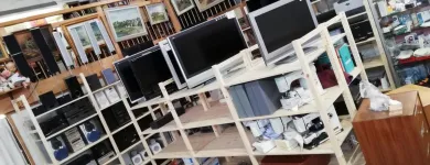 Immagine 9 azienda HIOB GROSSBROCKENSTUBE Schrottunternehmen, Buntmetalle-Unternehmen, Recyclingunternehmen in Olten SO