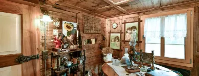 Immagine 1 azienda HOLZ100 SCHWEIZ AG Zimmerarbeiten, Holzbauarbeiten in Steinen SZ