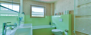 Immagine 18 azienda HOLZ100 SCHWEIZ AG Zimmerarbeiten, Holzbauarbeiten in Steinen SZ