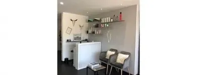 Immagine 1 azienda LE CONFIDENTIEL COIFFEUR Kosmetik/Körperpflege in Carouge GE