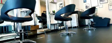 Immagine 3 azienda LE CONFIDENTIEL COIFFEUR Kosmetik/Körperpflege in Carouge GE