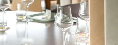 Unternehmen 8 Bild LUX RESTAURANT & BAR IN ZÜRICH Gaststätten, Restaurants am Zurich ZH