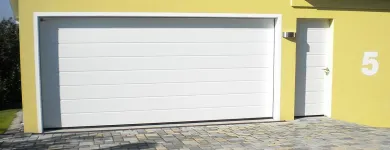 Unternehmen 1 Bild MEIERHOFER GARAGENTORE AG Türenbau am Pfungen ZH