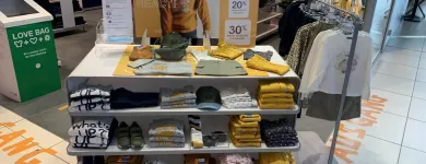 Immagine 4 azienda OKAIDI ZUGERLAND Textil/Bekleidung in Steinhausen ZG