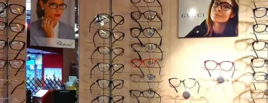 Immagine 1 azienda OPTICIENS LUGRIN Optiker in Genève GE