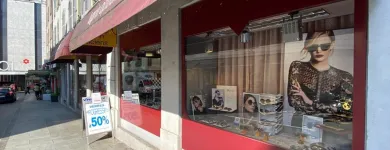 Immagine 3 azienda OPTICIENS LUGRIN Optiker in Genève GE