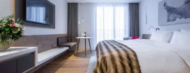 Unternehmen 45 Bild RADISSON BLU HOTEL REUSSEN, ANDERMATT Hotels am Andermatt UR