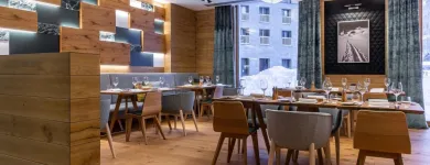 Unternehmen 52 Bild RADISSON BLU HOTEL REUSSEN, ANDERMATT Hotels am Andermatt UR